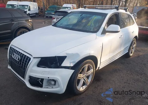 2012 Audi Q5 3.2 Premium Plus z USA, uszkodzony, nr VIN WA1DKAFP4CA055386